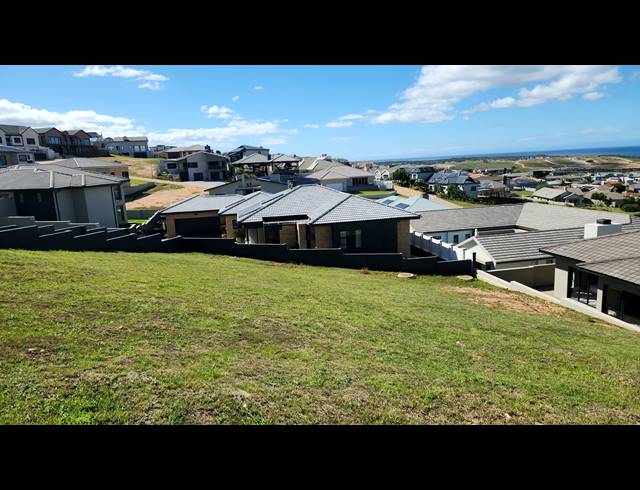 737M² VACANT LAND FOR SALE IN MONTE CHRISTO
